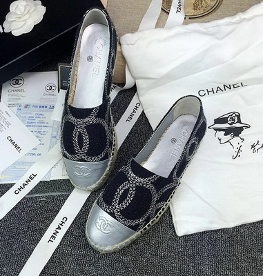 CHANEL Loafers Women--042